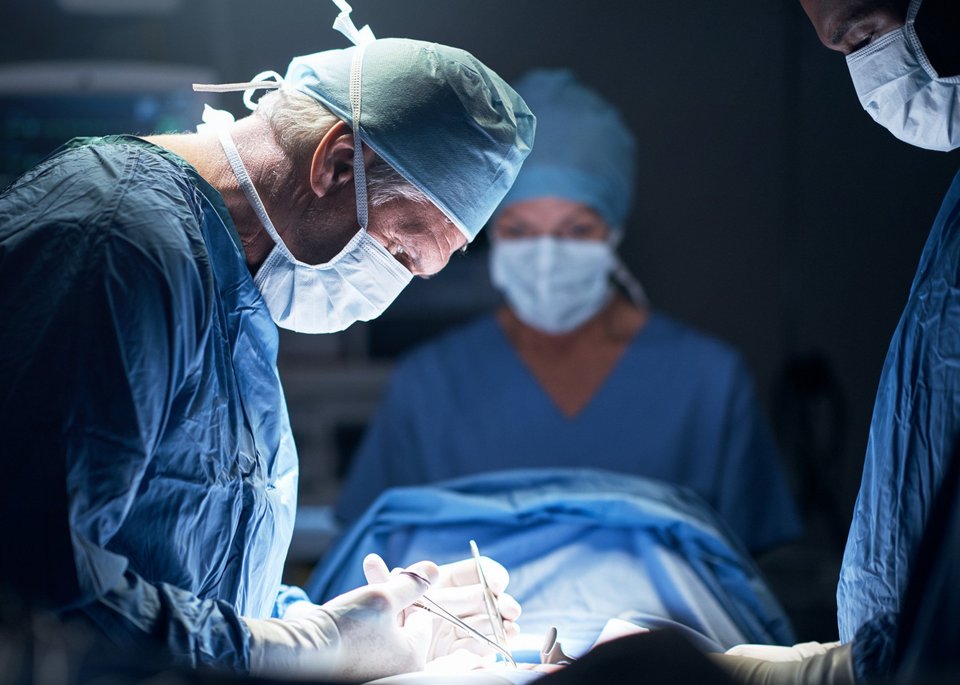 Knie_Schulter_Hüfte_Handchirurgie